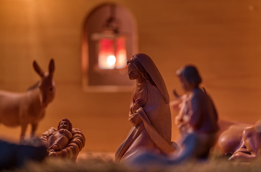 christmas, crib, stall, wooden figures, carving, tradition, group of people, spirituality, religion, indoors