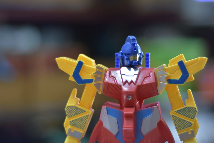 toys, robot, collection, model, gundam, chickasha pong, toy, close-up, multi colored, focus on foreground