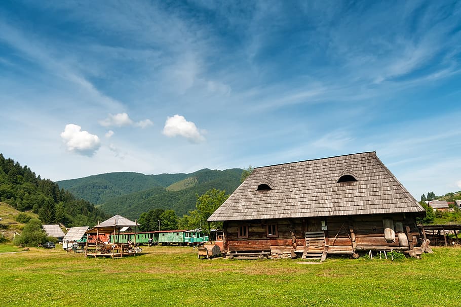 Zakarpattya, Museu ao ar livre, Kolochava, Ucrânia, montanhas dos Cárpatos, Transcarpácia, estrada, paisagem, montanhas, natureza