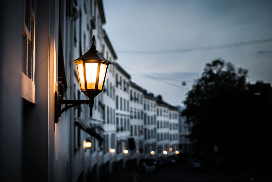 Noruega, Oslo, luz, noche, ciudad, edificio, arquitectura, lámpara, farola, linterna