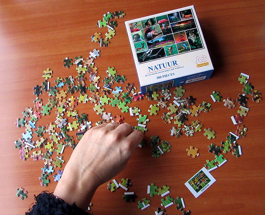 puzzle, puzzling, jigsaw puzzle, relaxation, hand, luck, relax, fingers, human hand, indoors