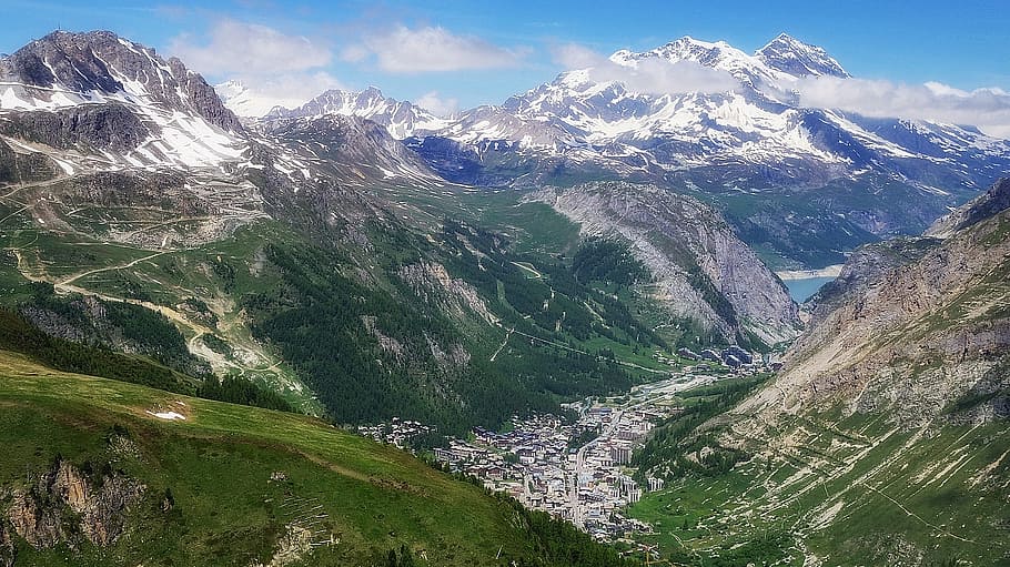 Val, Isère, pueblo, valle, montaña, pintorescos - naturaleza, belleza en la naturaleza, medio ambiente, cordillera, escena tranquila