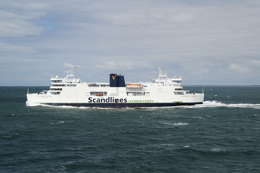 ferry, ship, danish, denmark, hybrid, hybrid ship, scandlines, boot, water, sea