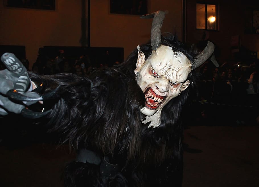 labyrinth halloween costume, Labyrinth, halloween costume, devil, evil, monster, fear, mask, horror, terrible