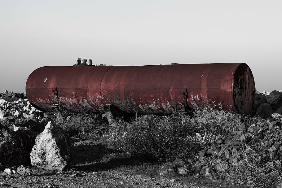 water tank, tank, quarry, rusty, pollution, environmental issues, environment, industry, day, oil industry