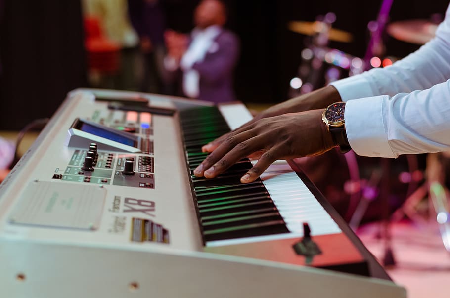 electric keyboard, piano, music, instrument, musician, hands, watch, concert, stage, band