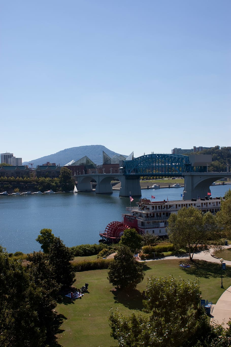 chattanooga, tennessee, lookout mountain bridge, coolidge park, riverboat, sunny, sunshine, water, architecture, built structure