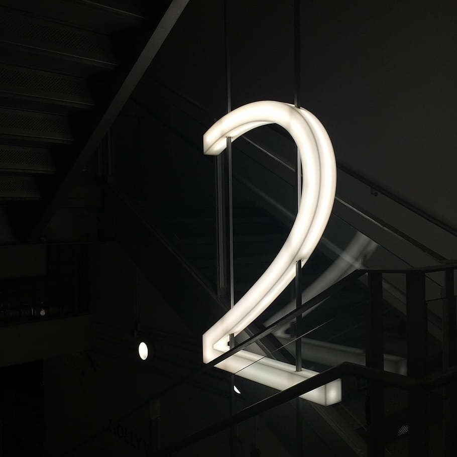 2 luces de neón, número 2, números, bacalao, letrero, iluminación, señalización luminosa, segundo piso, iluminado, sin gente
