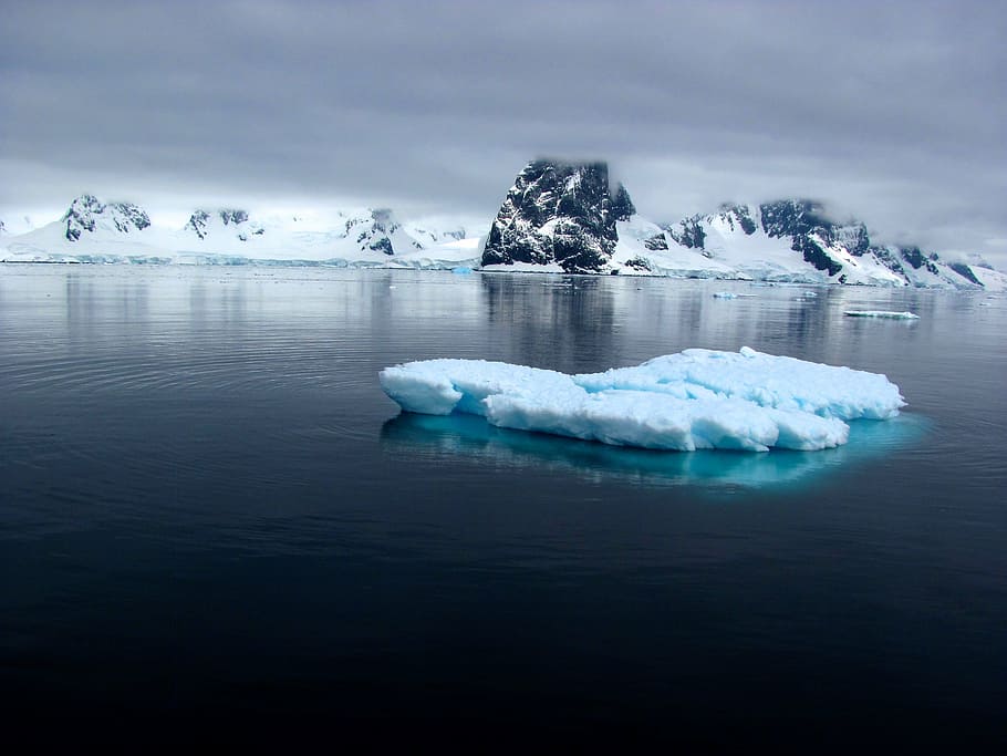 glaciar de hielo, mar, océano, agua, hielo, nieve, invierno, iceberg, nubes, iceberg - Formación de hielo