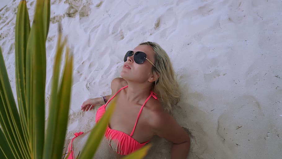 the girl kicks at the beach, white sand, dominican republic, heat, blonde lies, palma, sunglasses, delight, vacation at sea, caribs