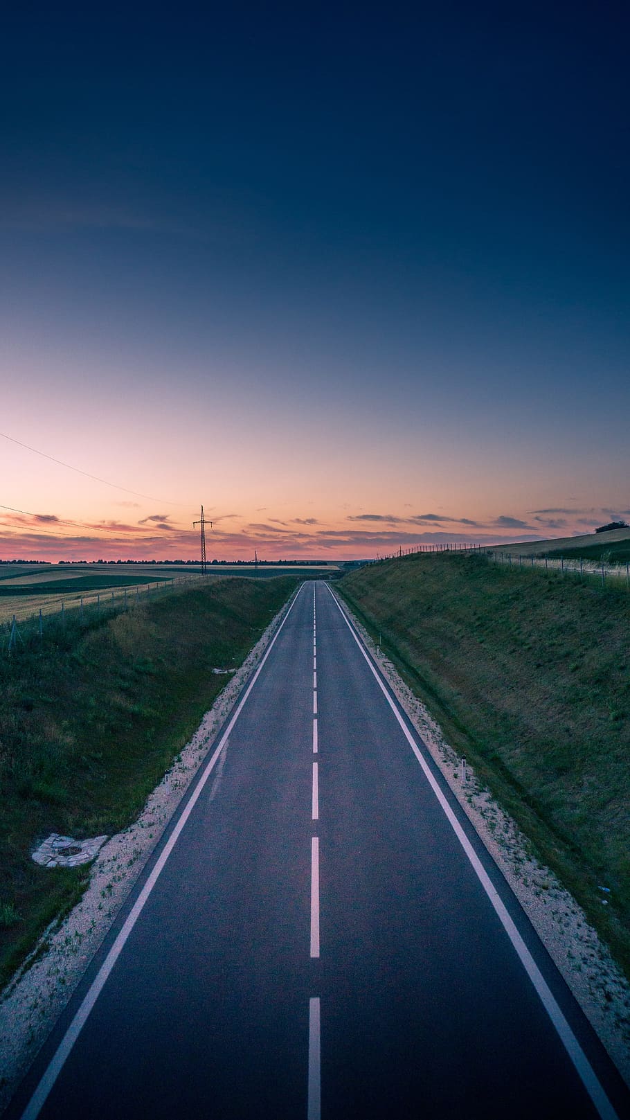 road, endless, sunset, color, blue, atmosphere, travel, dom, sky, diminishing perspective