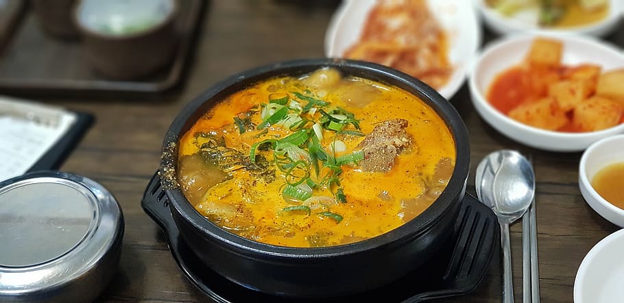 haejangguk, soup, korean, pot, food, pork soup, haejang, cooking, dining, bone haejangguk