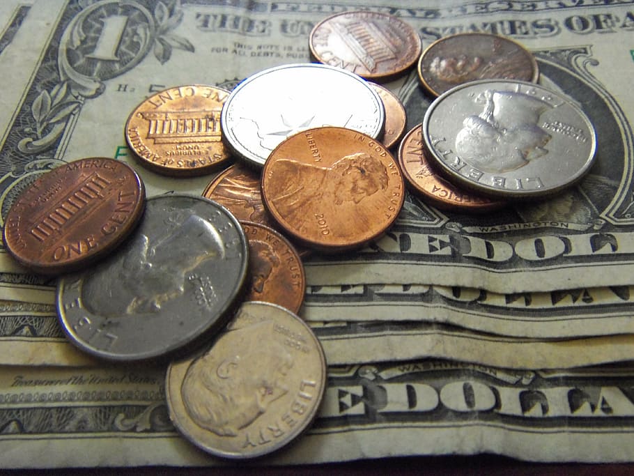 монета разного достоинства, коллекция банкнот, деньги, доллары, валюта, гроши, наличные, копейки, монеты, монета