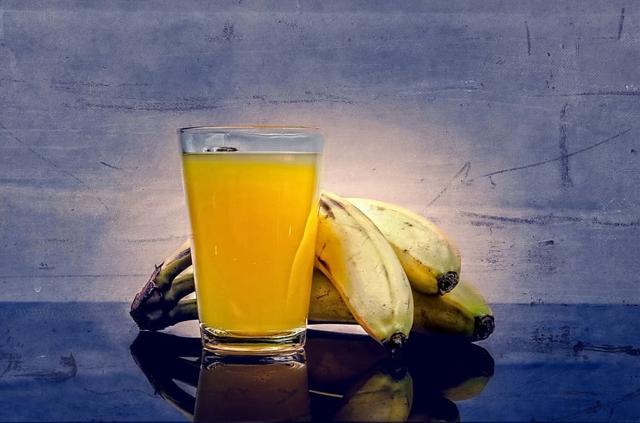 clear, drinking glass, besides, banana, juice, flavor, flavour, cold, glasses, slice