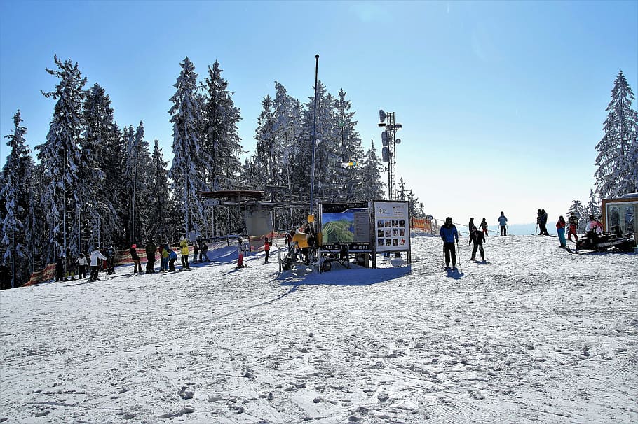 Esqui, Regional, Inverno, Esporte de inverno, esqui areal, estação de esqui, montanhas, lipno, neve, esquiadores