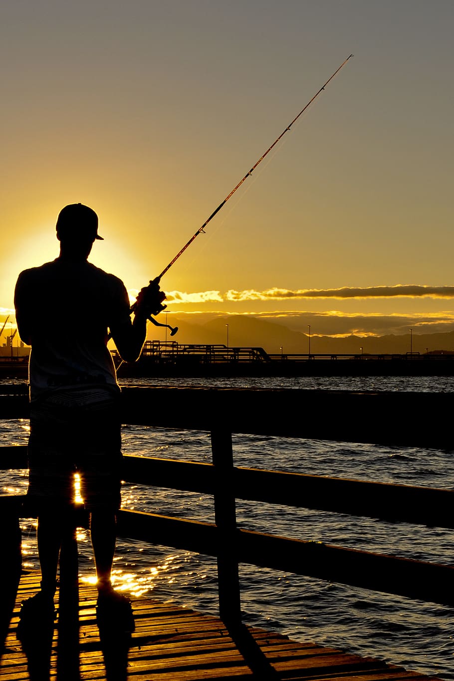 fishing, mar, water, fisherman, holidays, people, man, landscape, island, summer