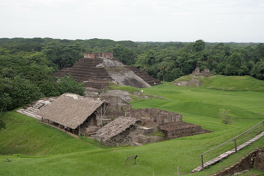 comalcalco, tabasco, ruins, prehispanic, mexico, piramide, archeology, temple, tourism, stone