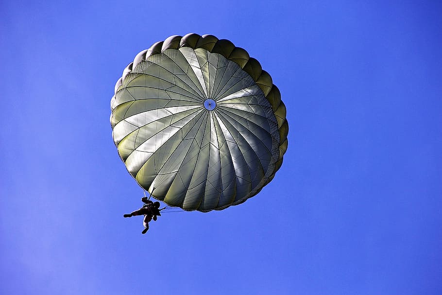 man, riding, parachute, daytime, parachutist, soldiers, skydiving, fly, sky, float