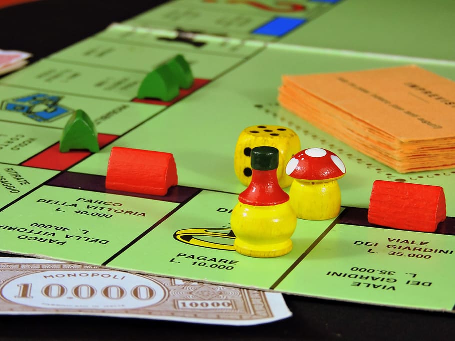 jugar, juego de mesa, monopolio, dinero, comercio, pasatiempo, inesperado, edificios, casas, hoteles