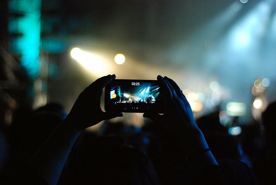 写真, 人, 持つ, スマートフォン, コンサート, フェスティバル, ライト, 携帯電話, パーティー, ステージ