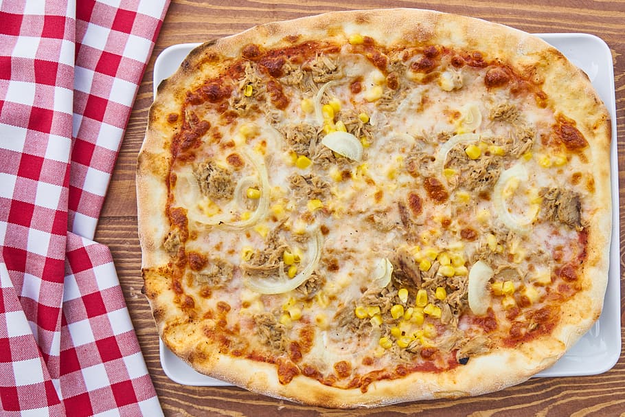 pizza, dough, sauce, fork, knife, service, mustard, healthy eating, product photo, meat