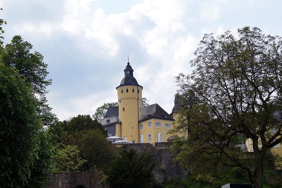 nümbrecht, castle homburg, germany, homburg, castle, upper bergischer circle, yellow, sky, stone wall, blue