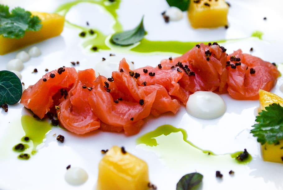 sushi maki, salmón, comida, plato, restaurante, saludable, dieta, pescado, ingrediente, nutrición