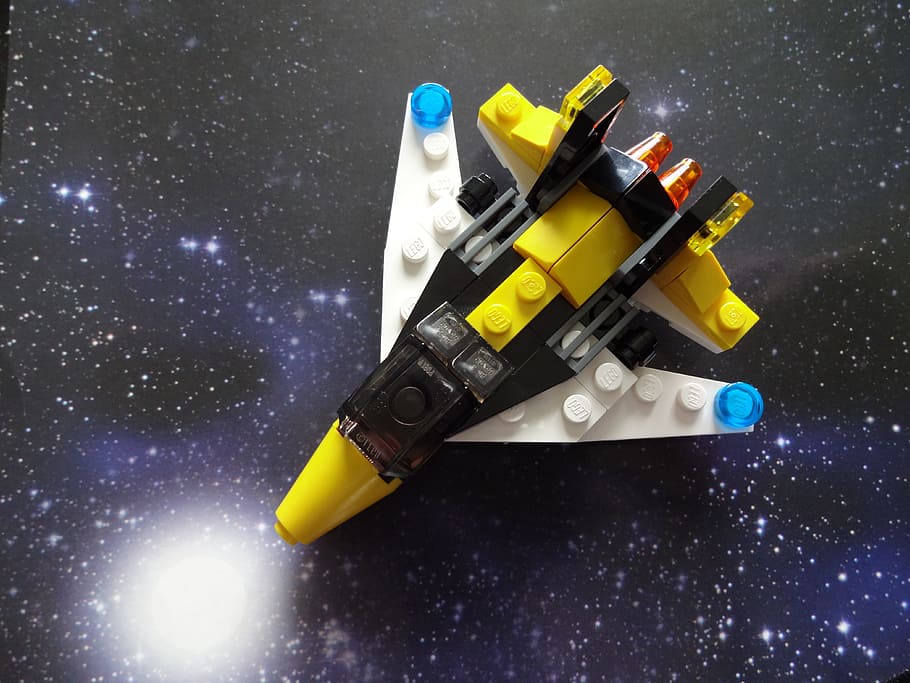 blanco, amarillo, negro, juguete de bloques de construcción de naves espaciales, Lego, Aviones, Viajes espaciales, Cohete, universo, juguetes