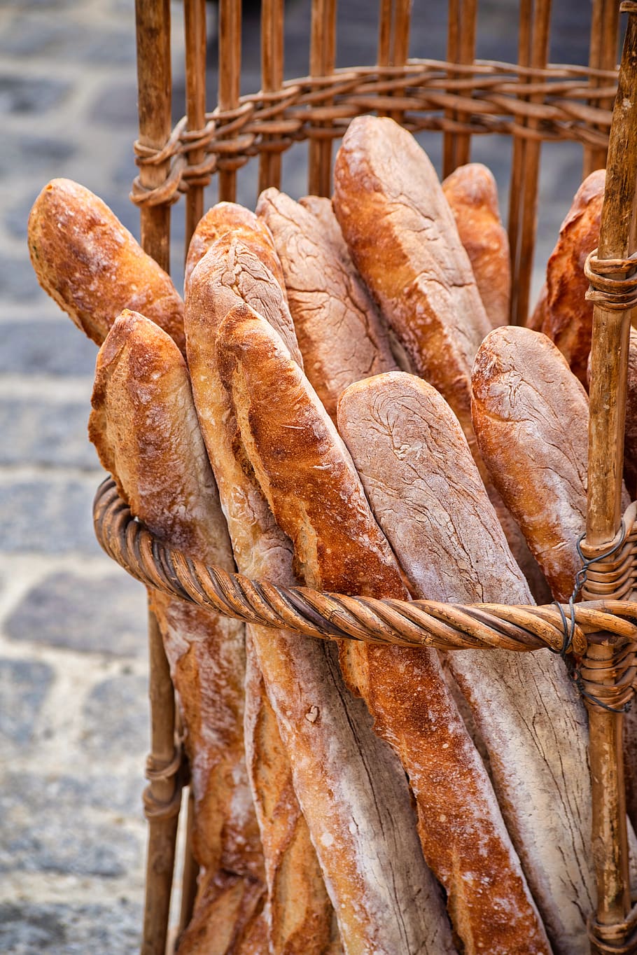 bread, french, baguette, basket, wicker, food, food and drink, freshness, close-up, focus on foreground
