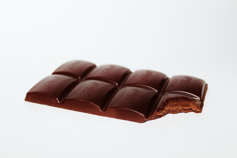 一口チョコレート, チョコレート, schokalodentafel, チョコレートバー, ダークチョコレート, オレンジフィリング, 甘い, おいしい, 誘惑, デザート