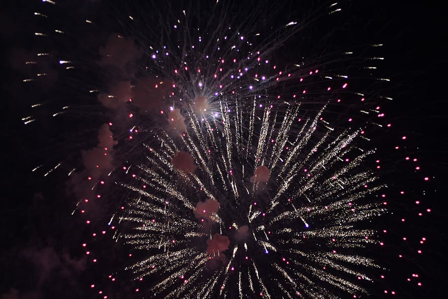 año nuevo, fuegos artificiales, año, fiesta, celebración, 2020, luz, brillante, festival, medianoche