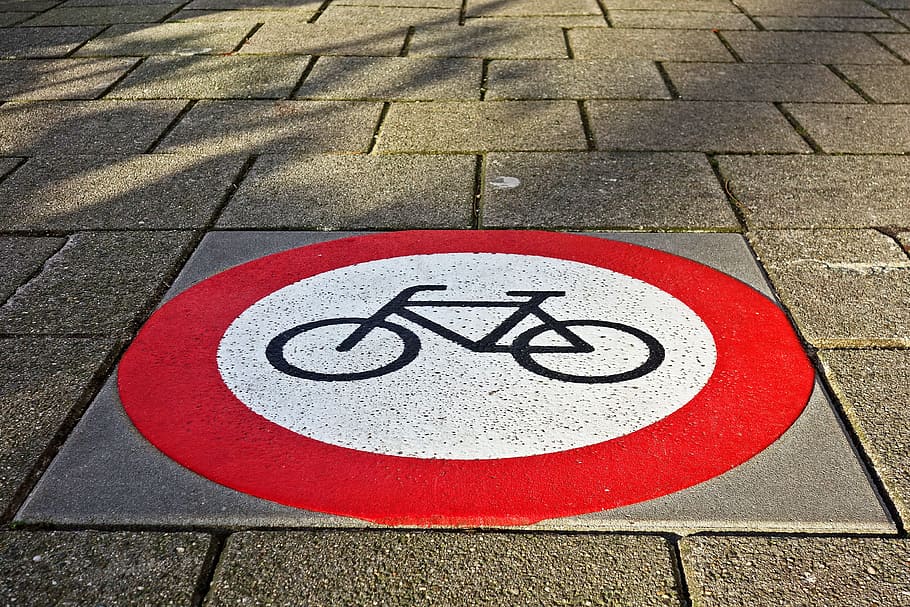 foto, señalización del carril bici, bicicleta, letrero, sin estacionamiento, sin bicicletas, icono, símbolo, tráfico, urbano