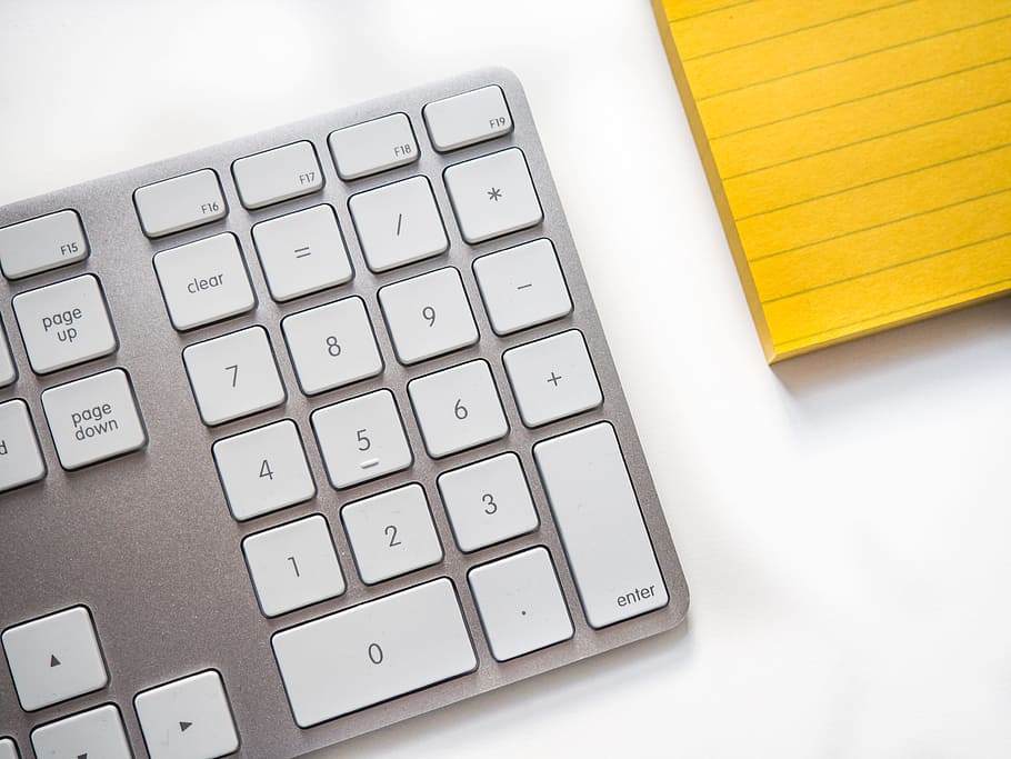 Keyboard, Notepad, Desk, sticky note, white, yellow, Business, Objects, Office, Technology