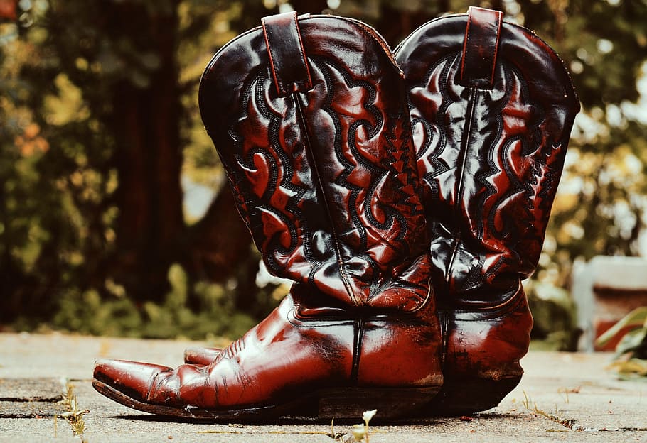 cowboy boots, leather, 80s, retro, boots, old, leather boots, shoes, close-up, focus on foreground