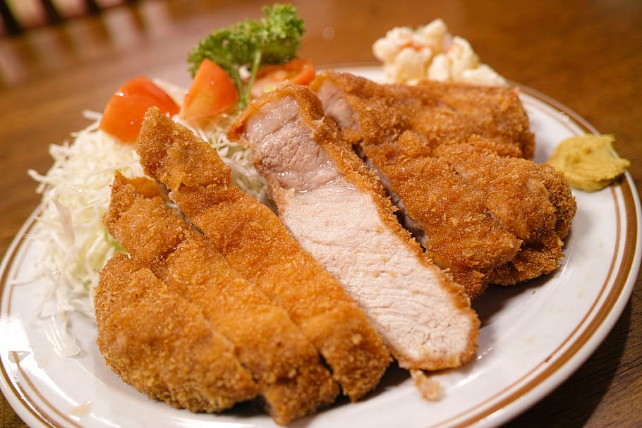 breaded, chicken, white, ceramic, plate, brown, table, restaurant, cuisine, japanese food