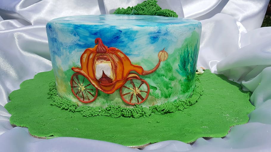cake, cinderella, coach, pumpkin, green color, art and craft, creativity, multi colored, close-up, indoors