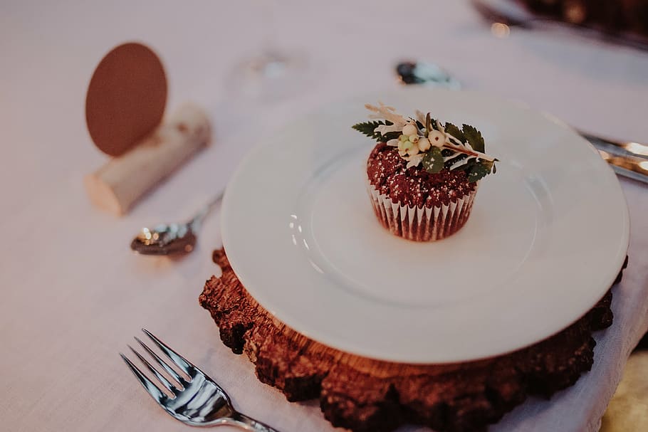baked, cupcake, white, ceramic, plate, besides, fork, brown, wedding, toppers