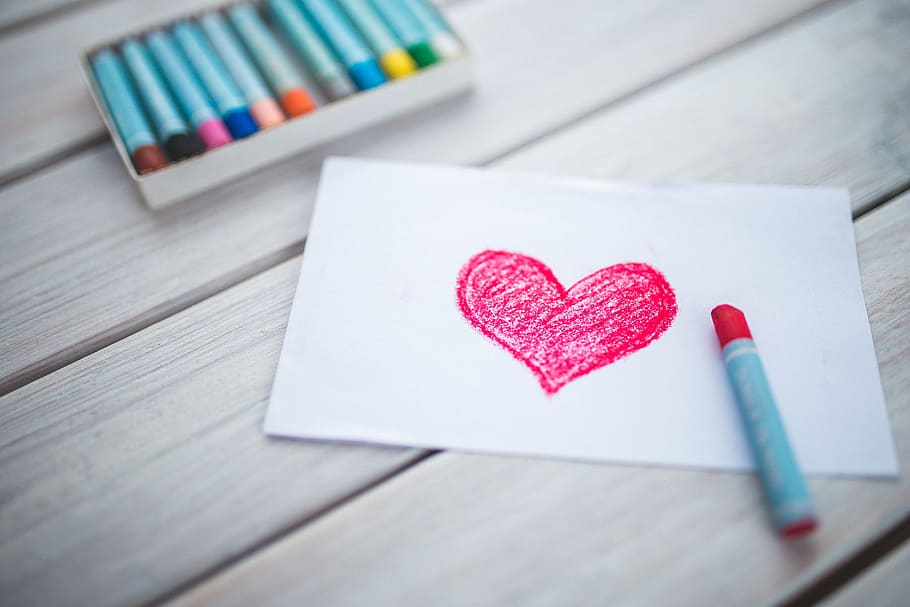 rojo, corazón, dibujo, crayón, tarjeta, pasteles, figura, día de san valentín, amor, romanticismo