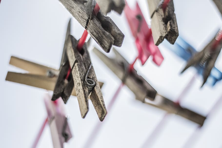 clothes pins, clothes line, laundry, drying, hanging, clothespin, selective focus, religion, close-up, clothing