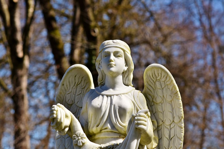 shallow, focus, angel monument, outdoors, angel, angel figure, sculpture, statue, wing, tomb figure
