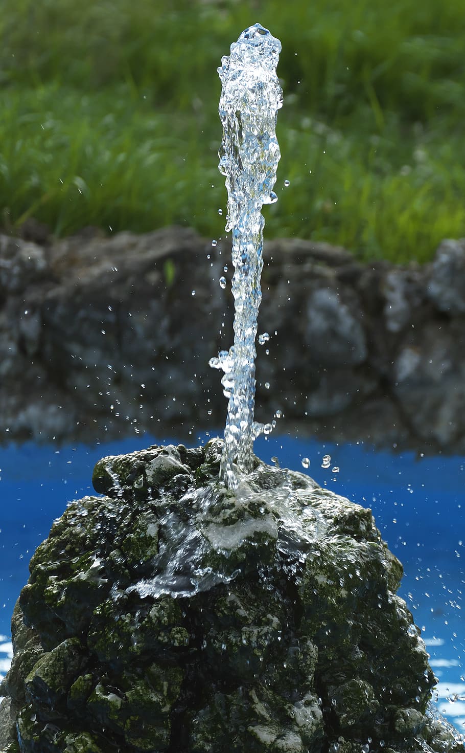 fuente, agua, reflexión, retroiluminación, salpicadura, gota de agua, chorro de agua, flujo, fuente de agua, cuenca