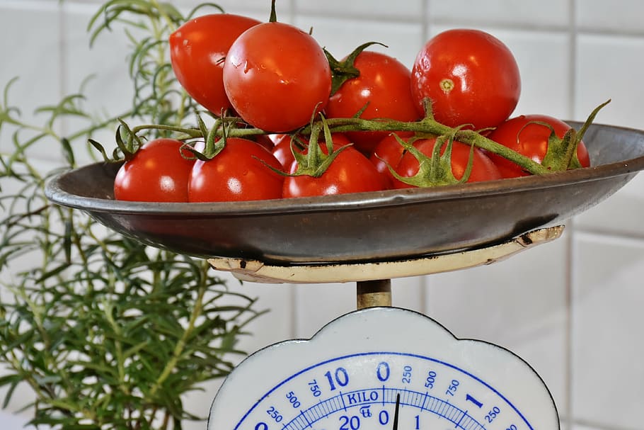 red, tomatoes, analog scale, horizontal, control, weight, tomato, healthy, frisch, salad