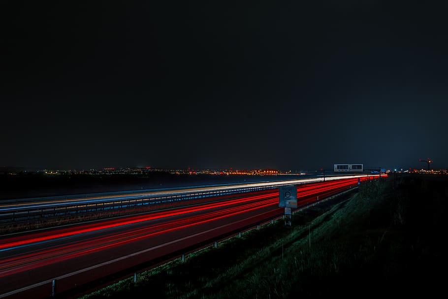 rodovia, longa exposição, tráfego, noite, velocidade, estrada, movimento, holofote, automóveis, fotografia noturna