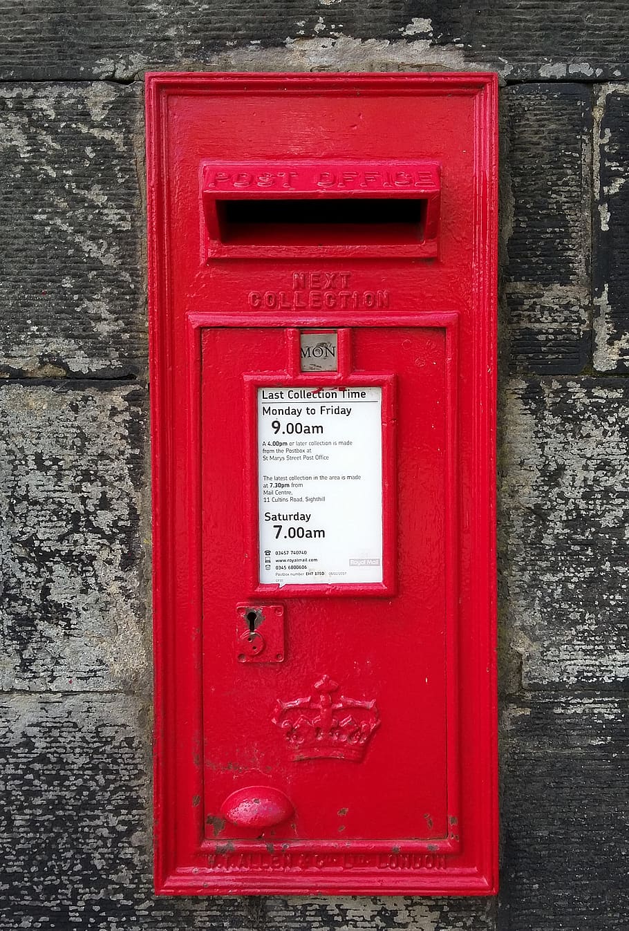 post, postbox, post box, mailbox, mail, letters, communication, delivery, postal, metal