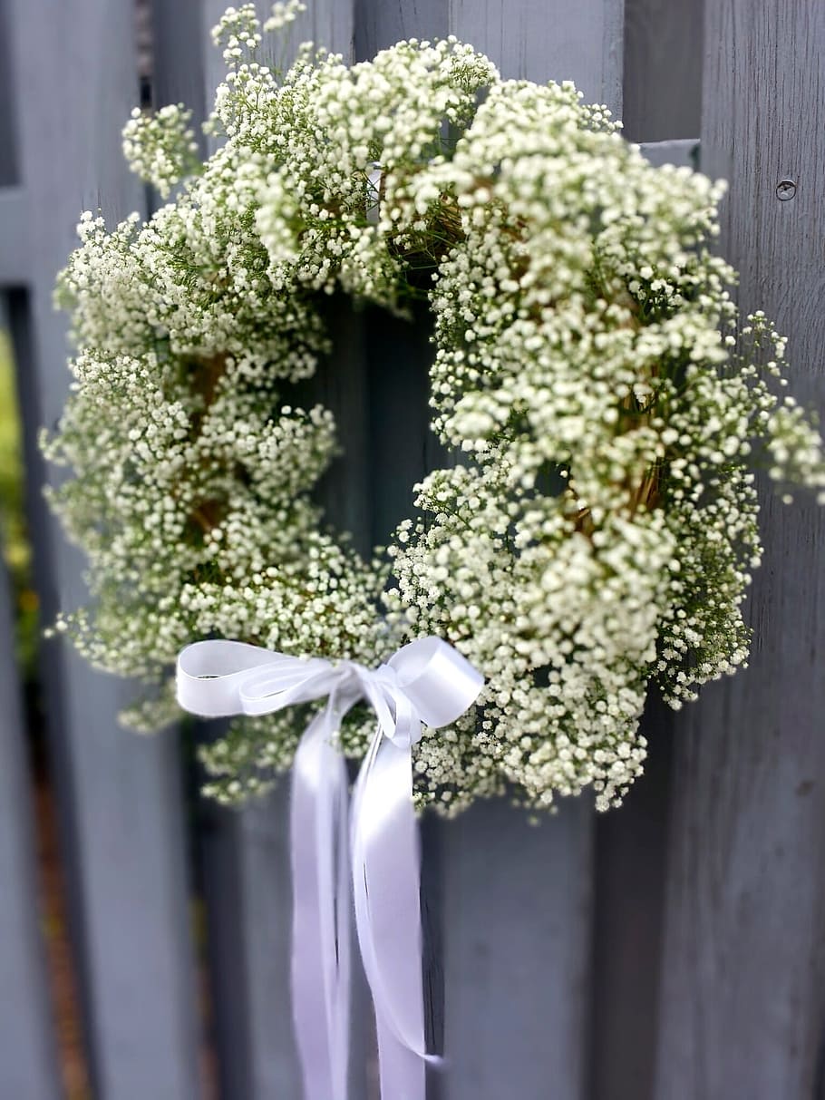 white, flower wreath, hanging, wooden, surface, ring, wreath, flower, wedding, garden plant