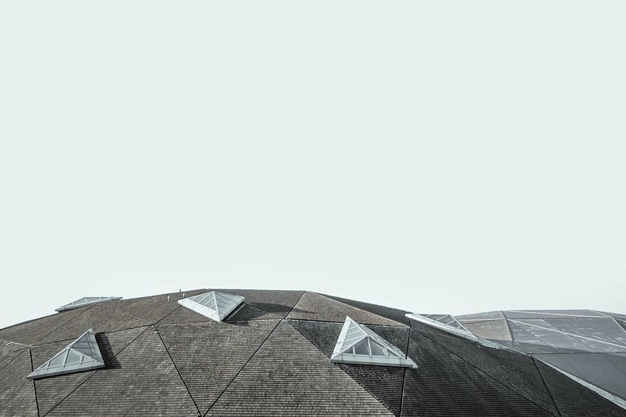 灰色のコンクリート屋根, 黒, 屋根, 三角形, 空, ライト, 建築, 建物, 屋上, ドーム
