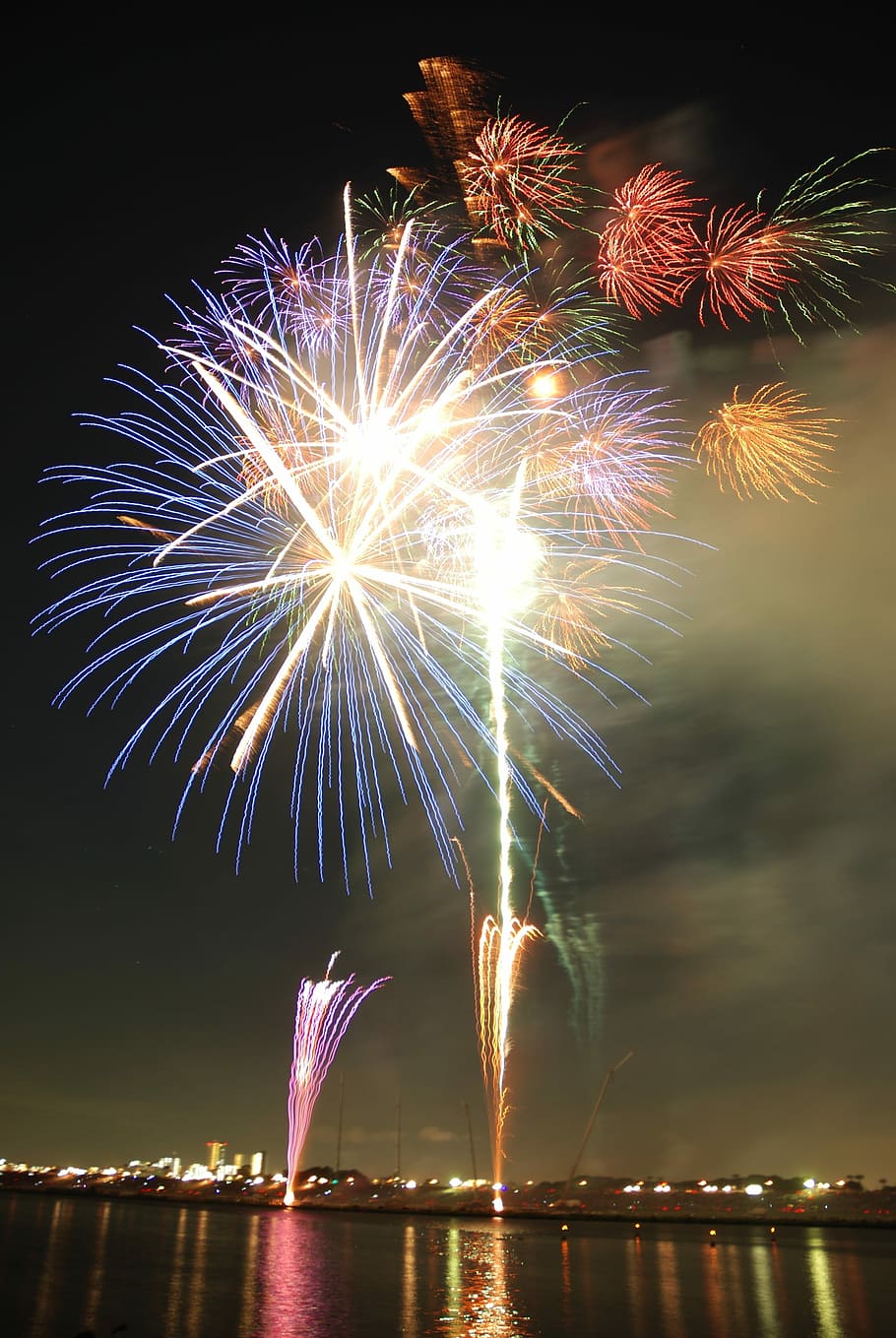 Fireworks, Hanabi, Colorful, multicoloured, blue, red, purple, yellow, green, night
