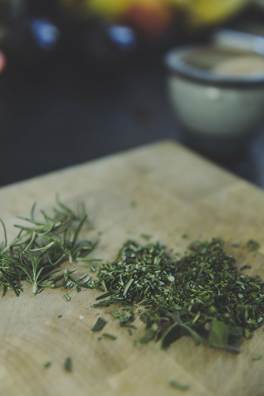 green, herbs, minced, table, herbal, plant, leaves, nature, blur, food and drink