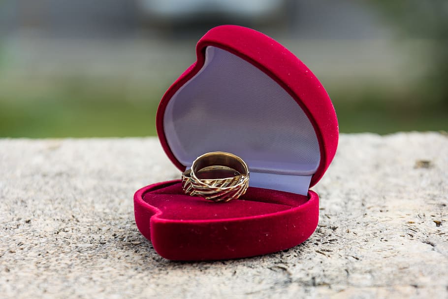 anillo de color dorado, caja de baratija, anillos de boda, día de la boda, amor, boda, día, anillo, romance, oro