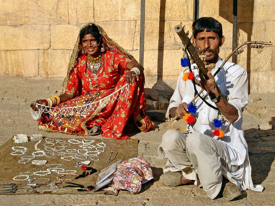 india, busker, street sales, family, poverty, music, musician, traditional clothing, clothing, sitting